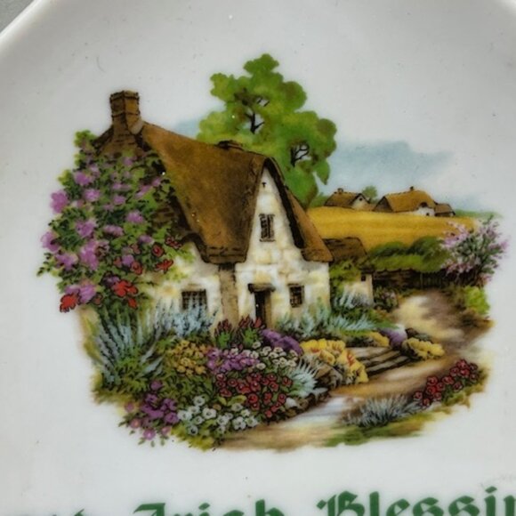 VTG Old Irish Blessing Ceramic Wall Hanging Cottage Scene Plaque Art 4.4"x6.5" - Picture 7 of 11